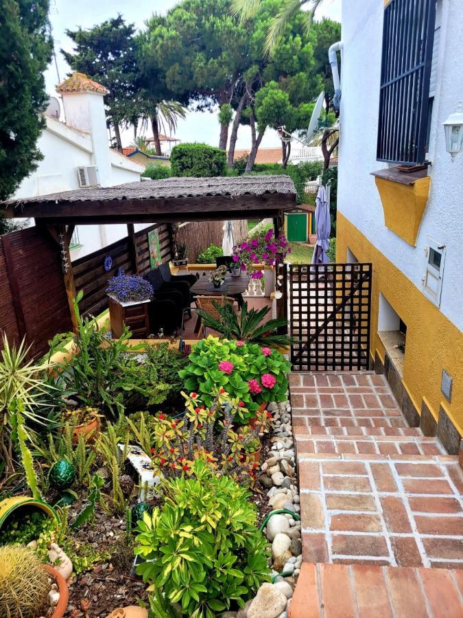 ラ・カラ・デ・ミハスCasa El Faroアパートメント エクステリア 写真